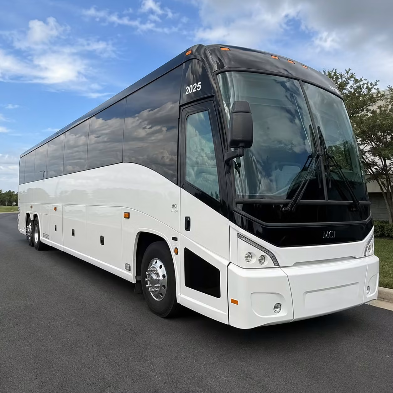 it s never been easier to book a shuttle to sunset walk or concerts near kissimmee
